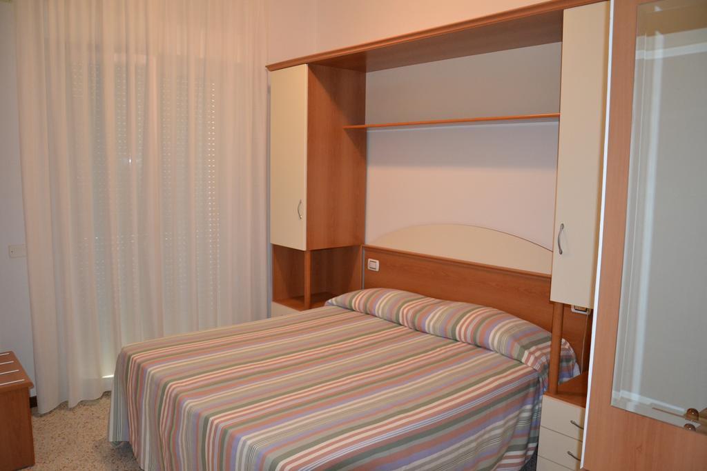 Hotel Ariston Misano Adriatico Zimmer foto